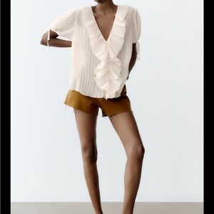RUFFLED PLEATED BLOUSE from ZARA